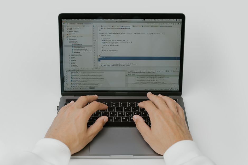 IT administrator reviewing deployments in the best patch management software 2026